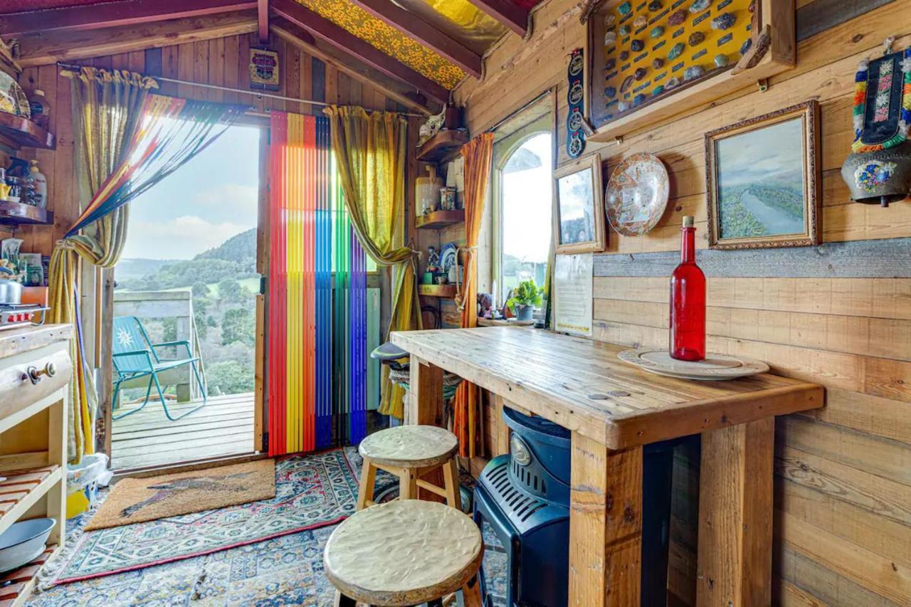 2 X Double Bed Glamping Wagon In Dalby Forest สการ์โบโรห์ ภายนอก รูปภาพ